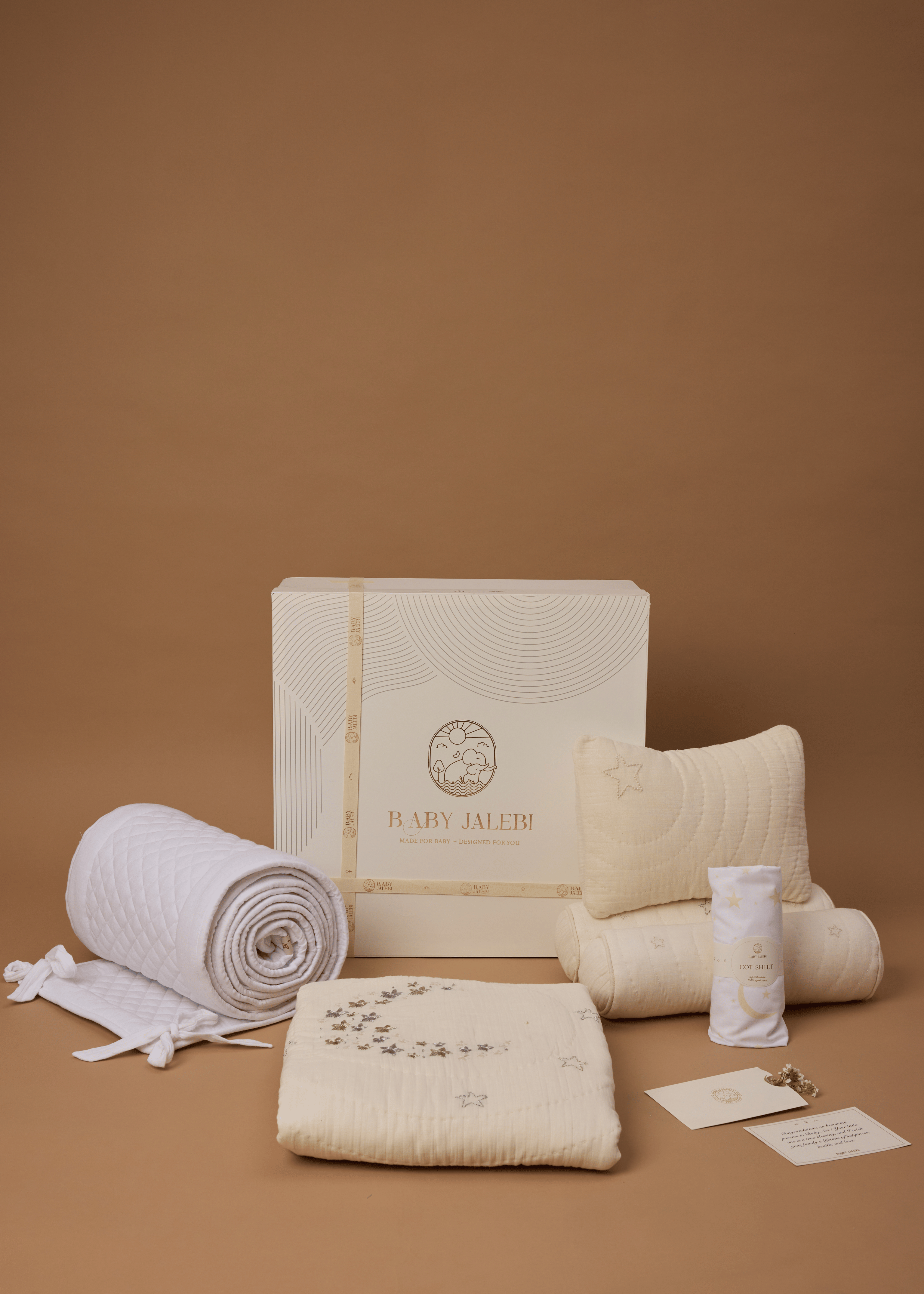 Ensemble de literie Luna pour lit bébé avec pare-chocs