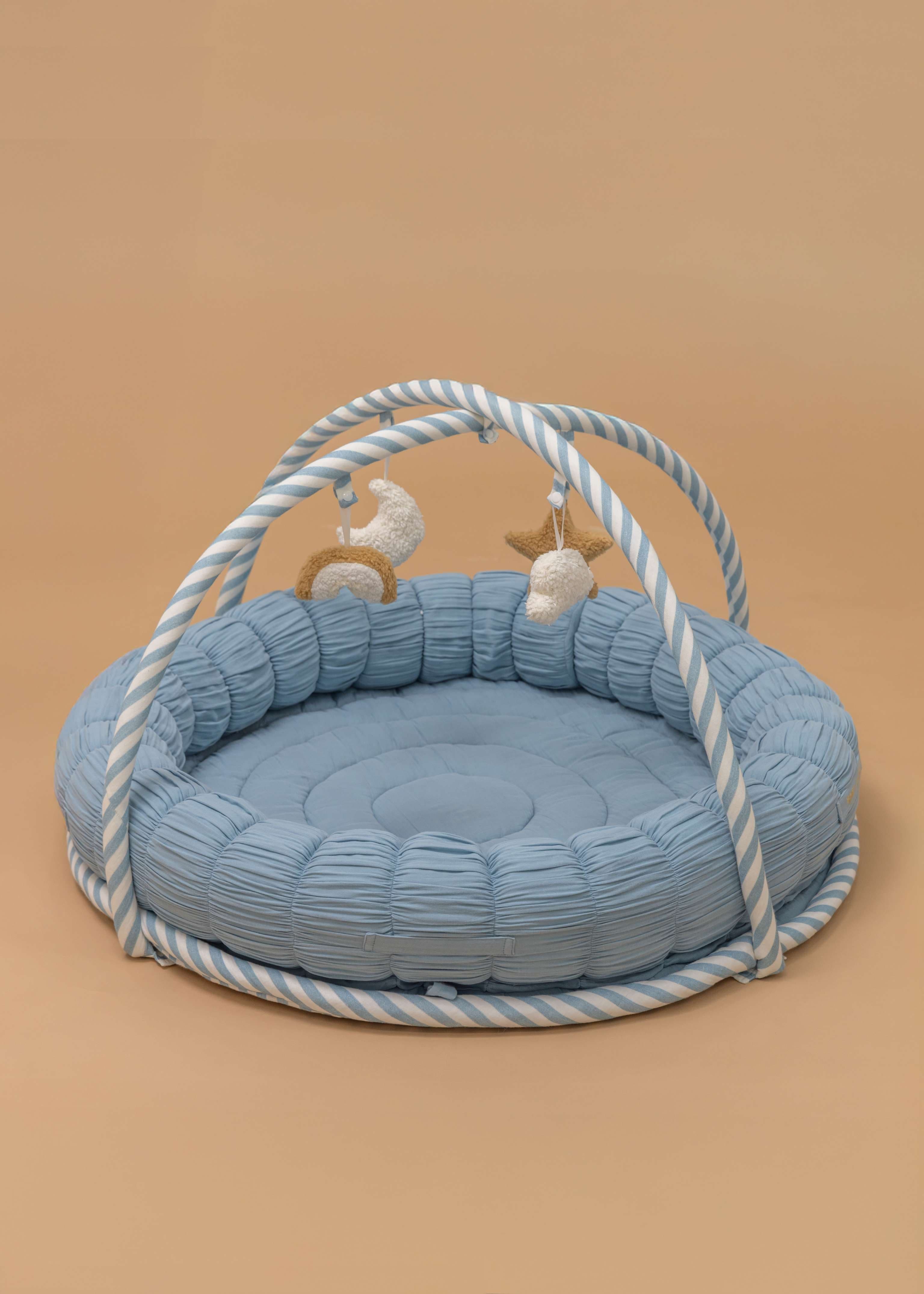 The Caterpillar Bumper – BLUE