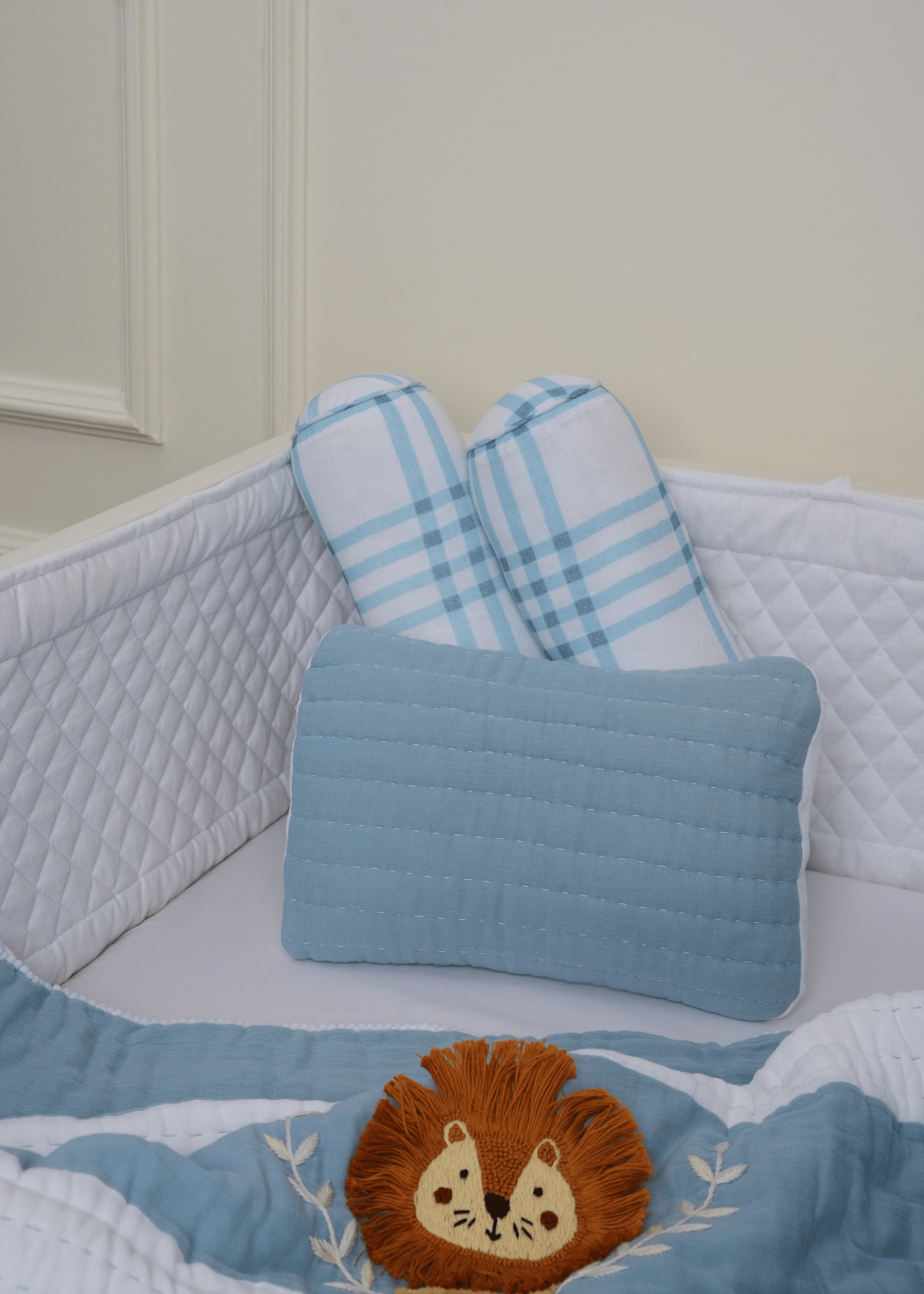 Ensemble de literie pour lit bébé Le Roi Lion avec pare-chocs