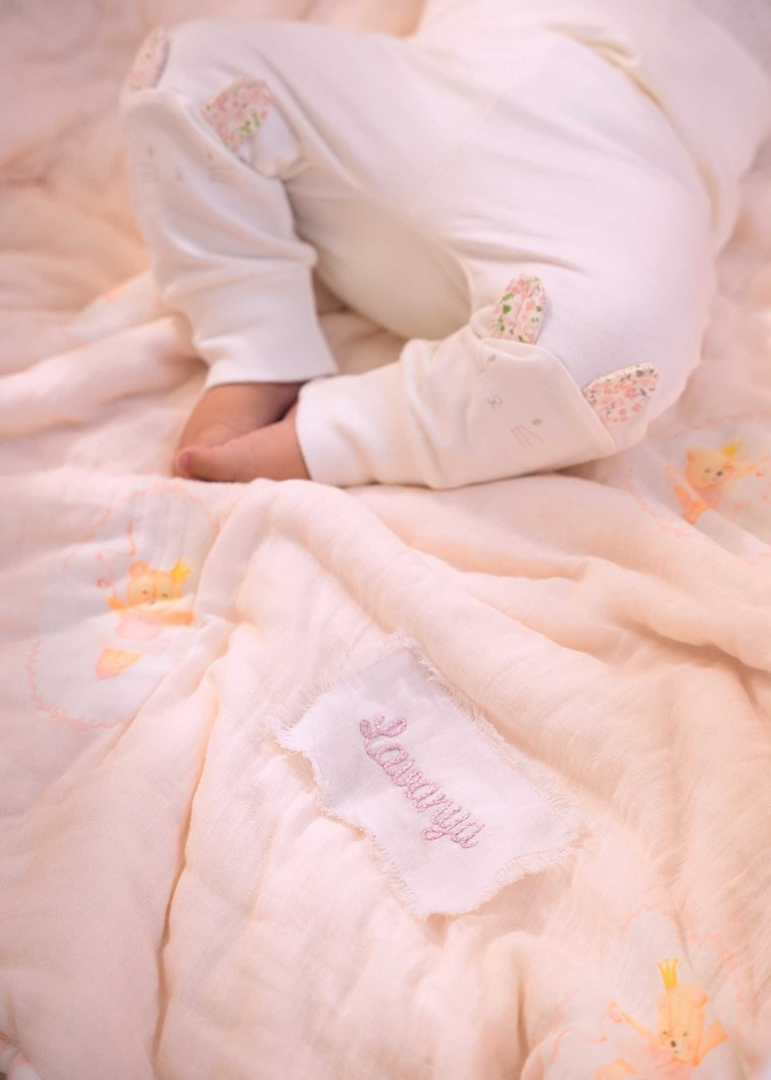 Ensemble complet de literie pour lit bébé Prima Ballerina Bear avec tour de lit