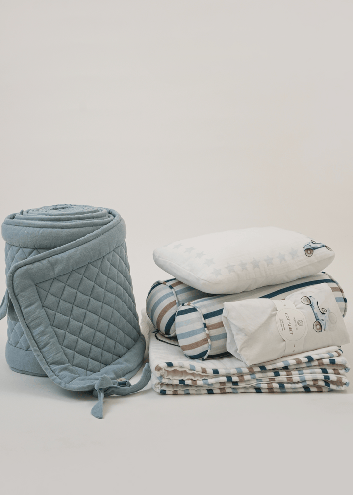 Juego completo de ropa de cuna Roadster con protector