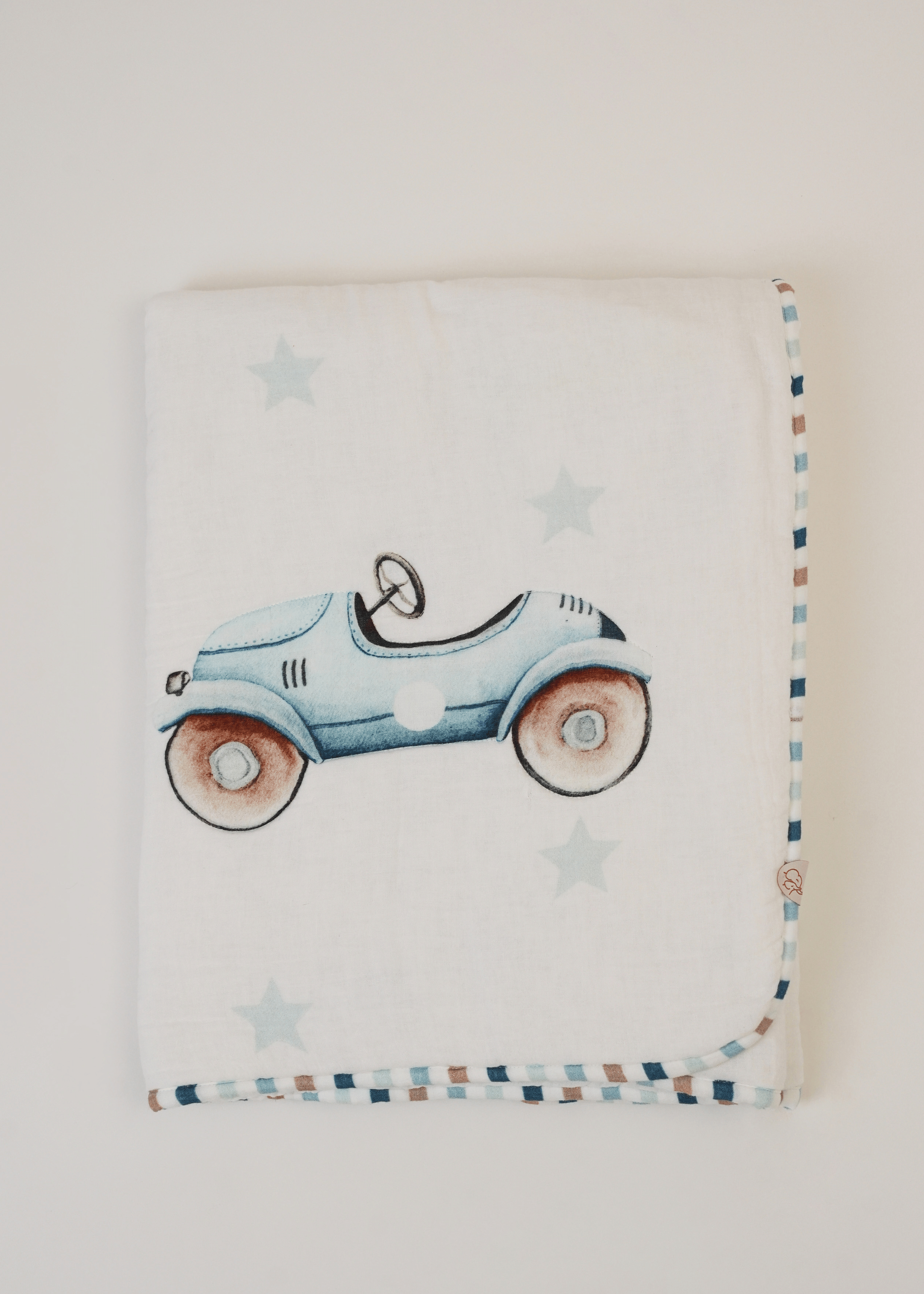 Juego completo de ropa de cuna Roadster con protector