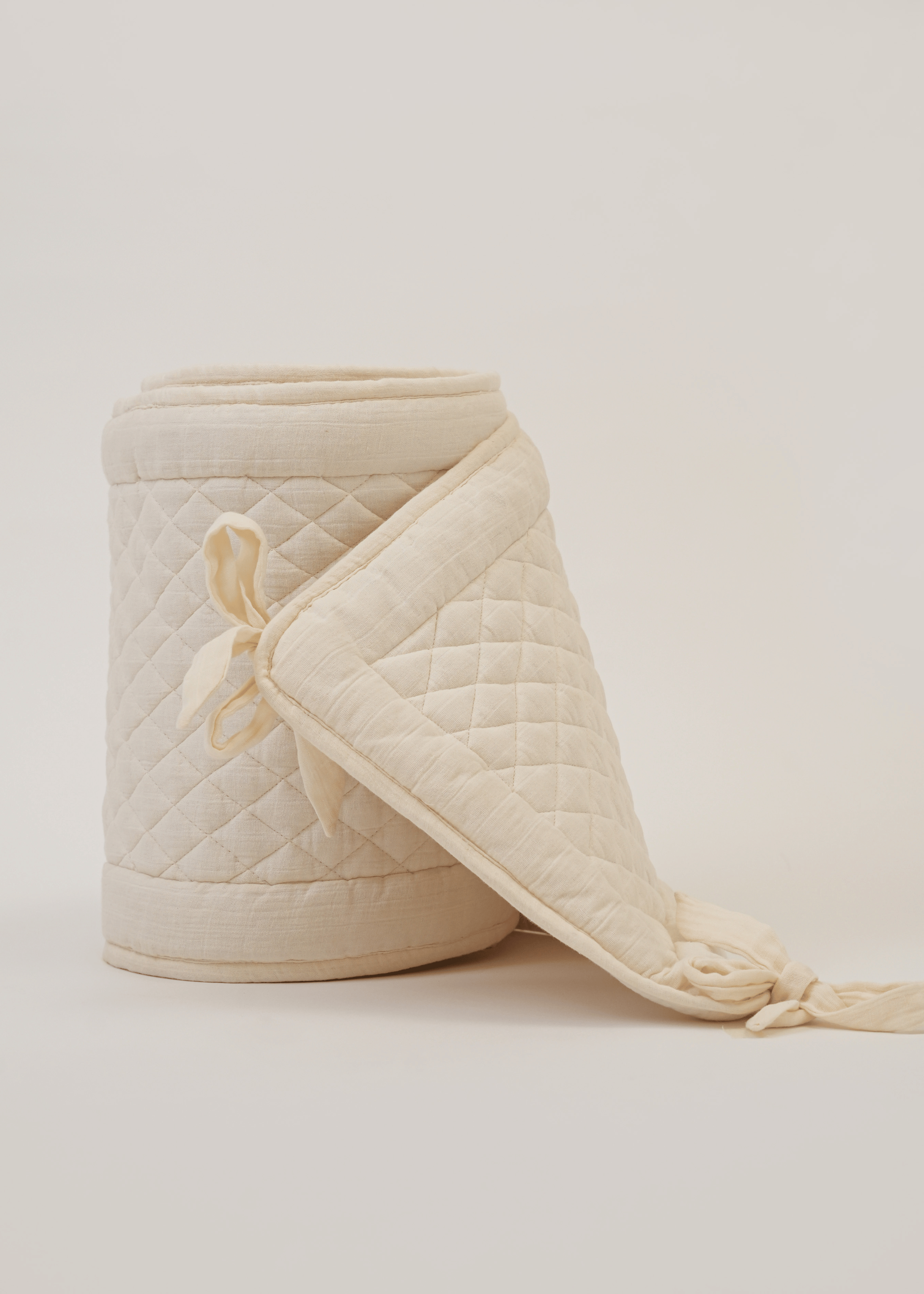 Juego completo de ropa de cuna Sayuri con protector