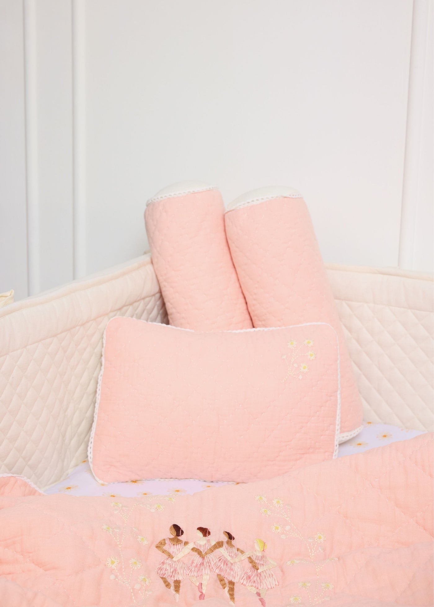 Комплект постельного белья для детской кроватки «Арабески»