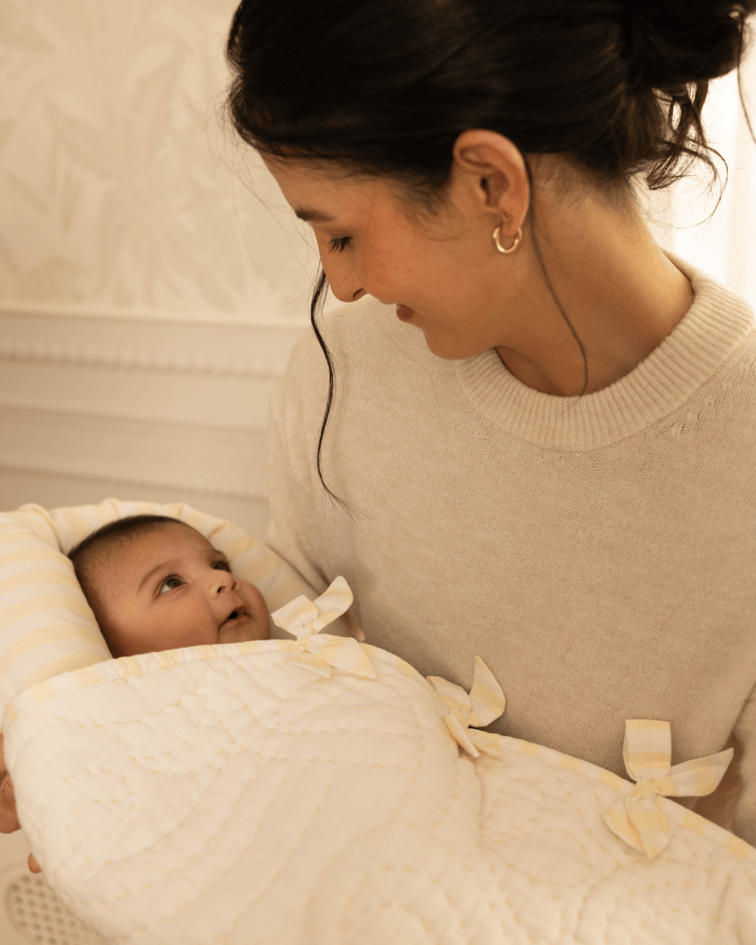 Cocoon Newborn Wrap - Ecru