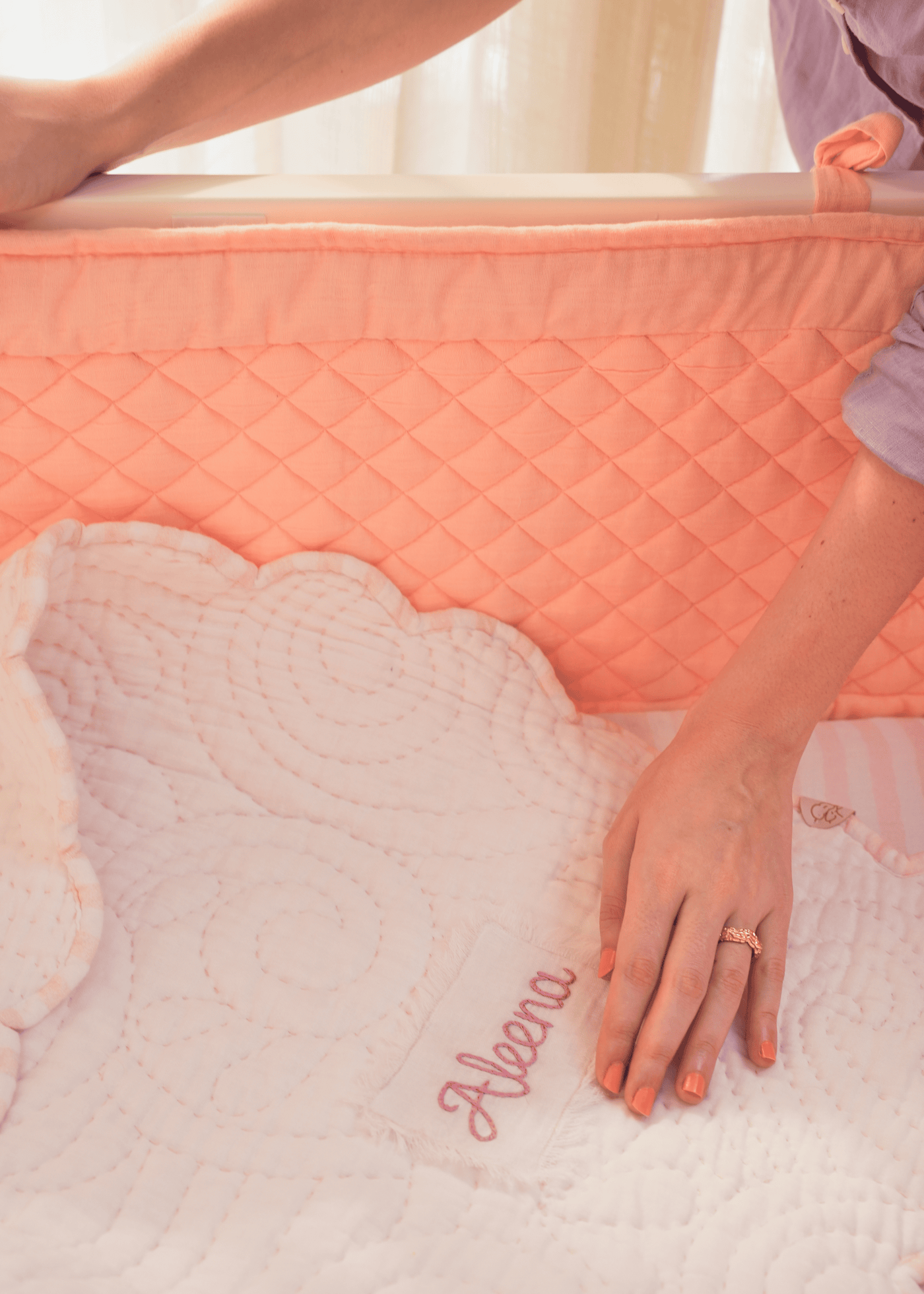 Полный комплект постельного белья для детской кроватки Samsara с бампером