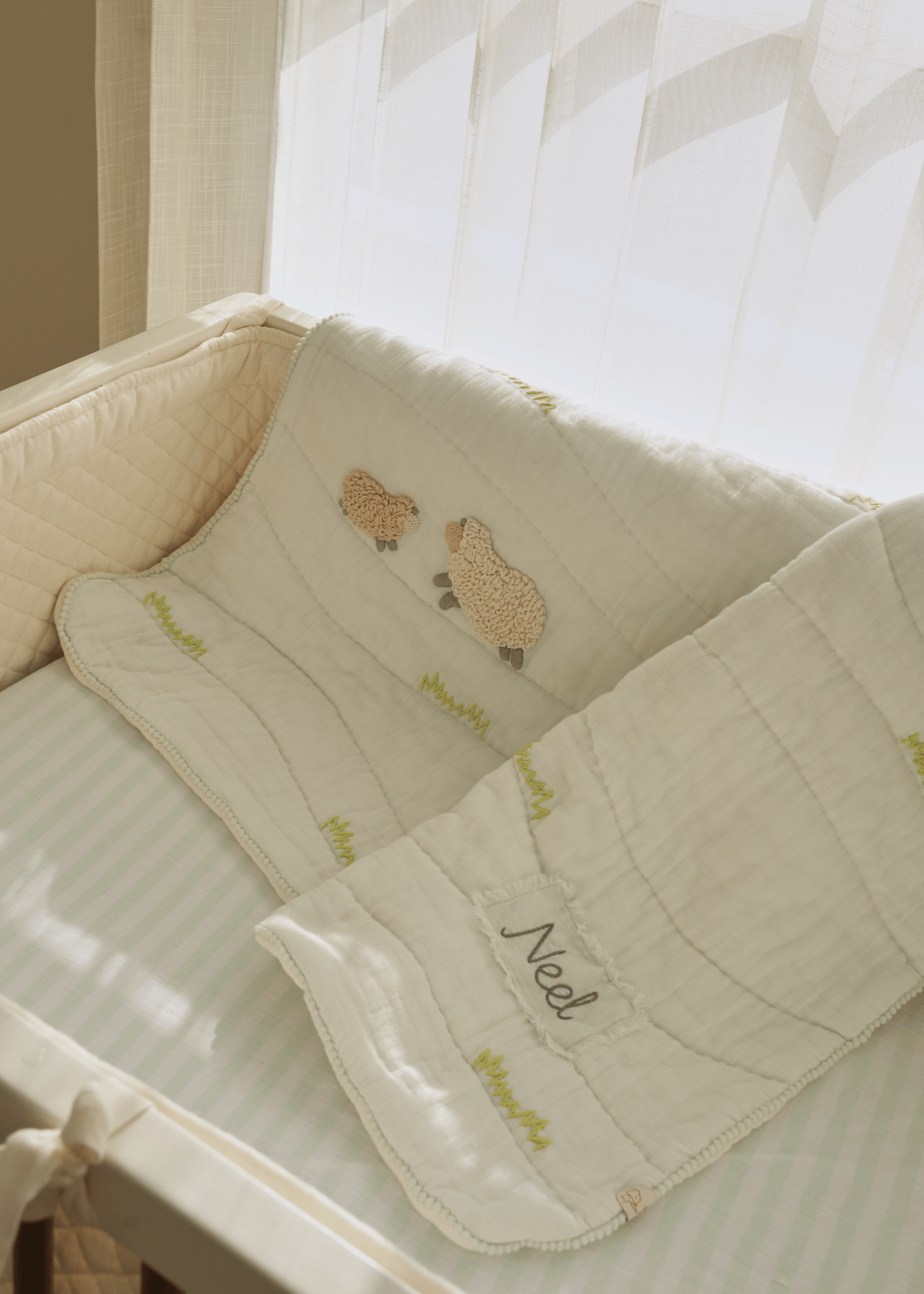 Juego completo de ropa de cama para cuna con protector de ovejas Counting Sheep