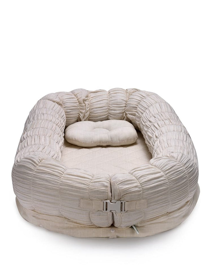 The Sleep Cloud Nest - Ecru