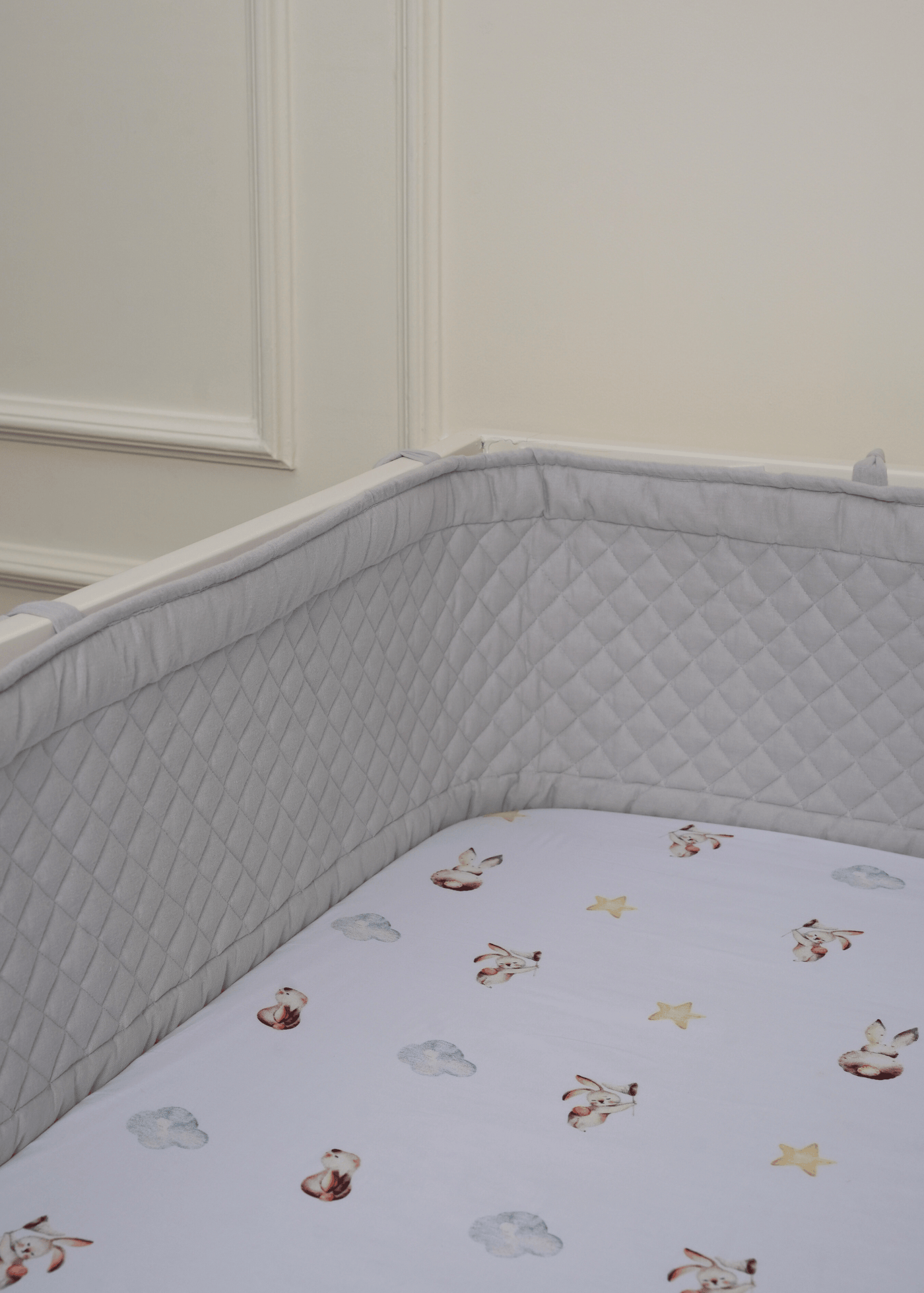 Cot bumper grey hotsell