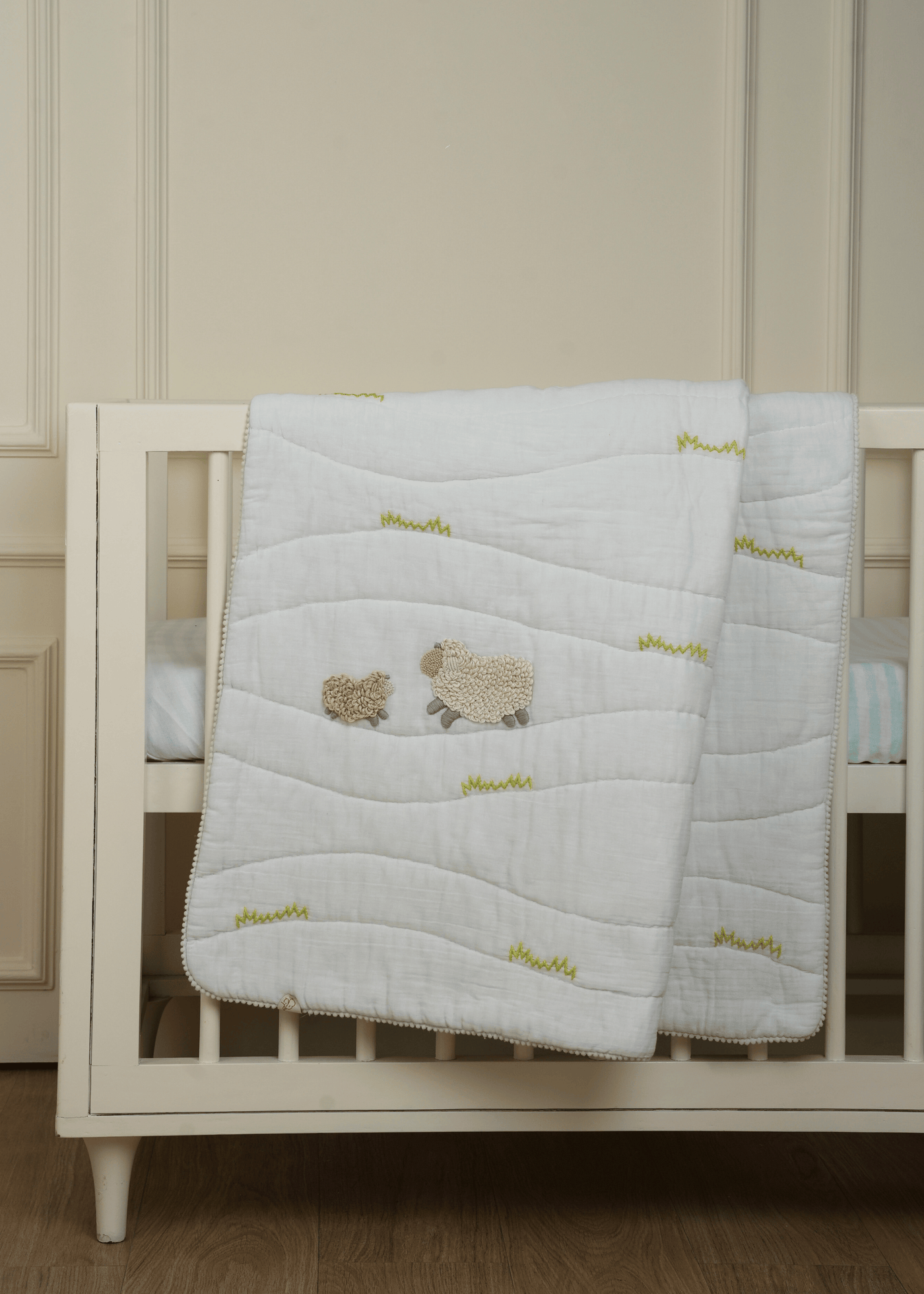 Juego completo de ropa de cama para cuna con protector de ovejas Counting Sheep